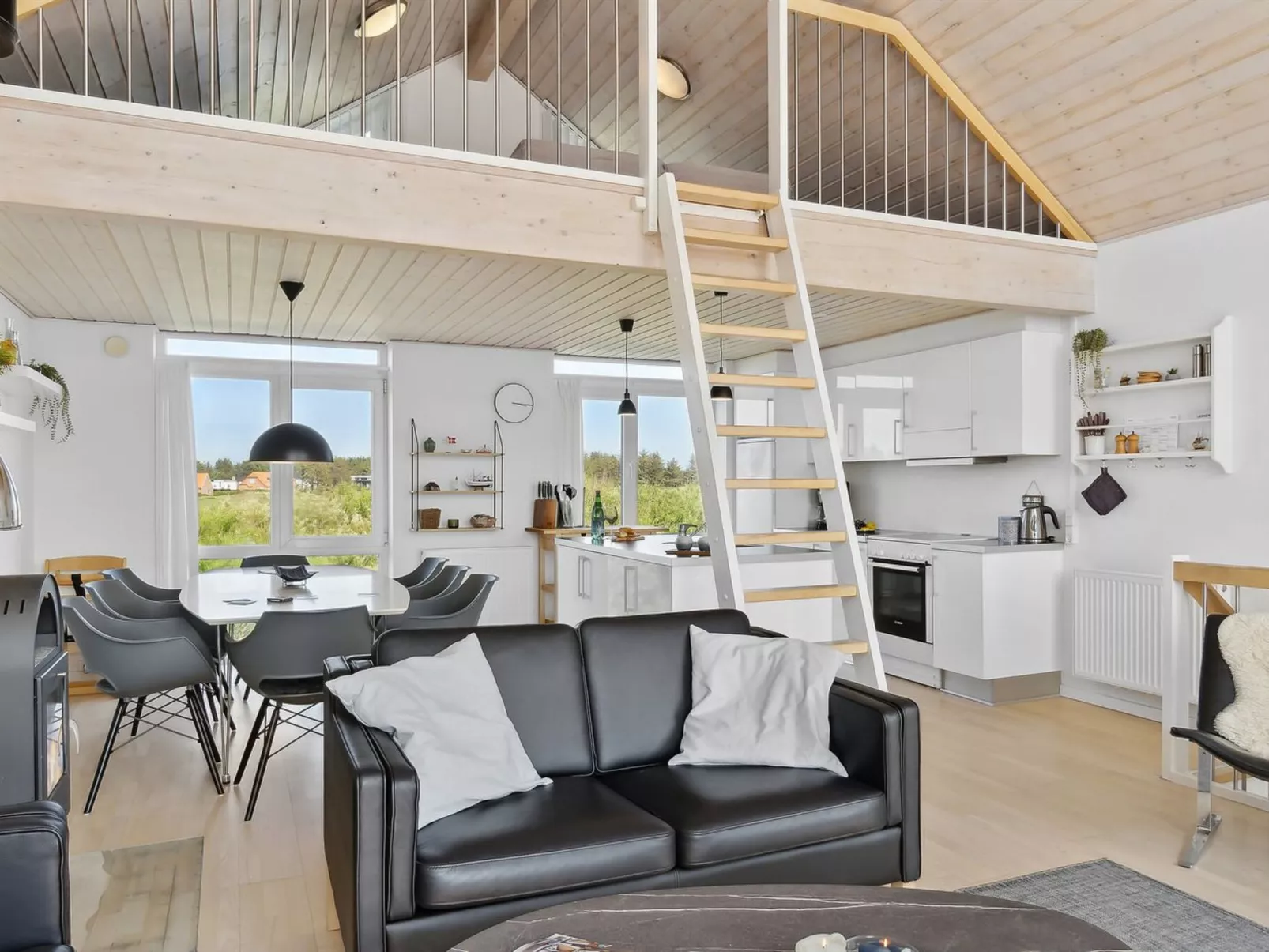 "Thyra" - 700m from the sea-Binnen