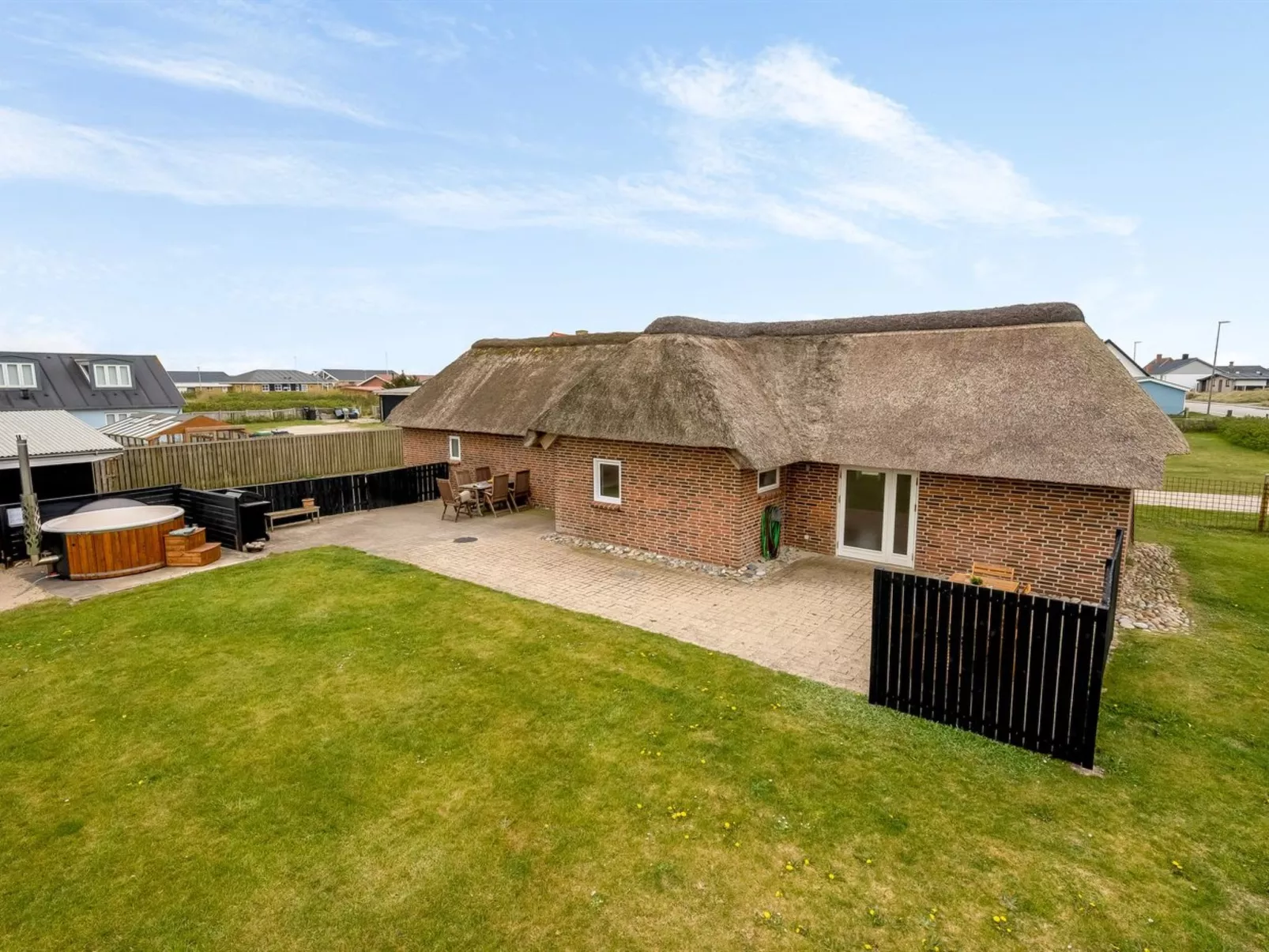 "Hermine" -  from the sea-Buiten