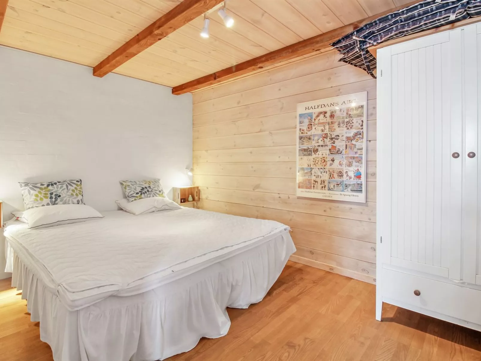 "Sander" - 10m to the fjord-Binnen