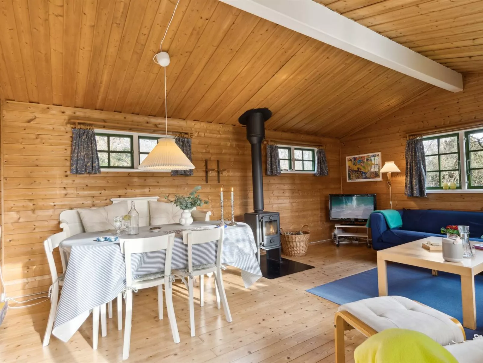 "Bonde" - 800m to the fjord-Binnen