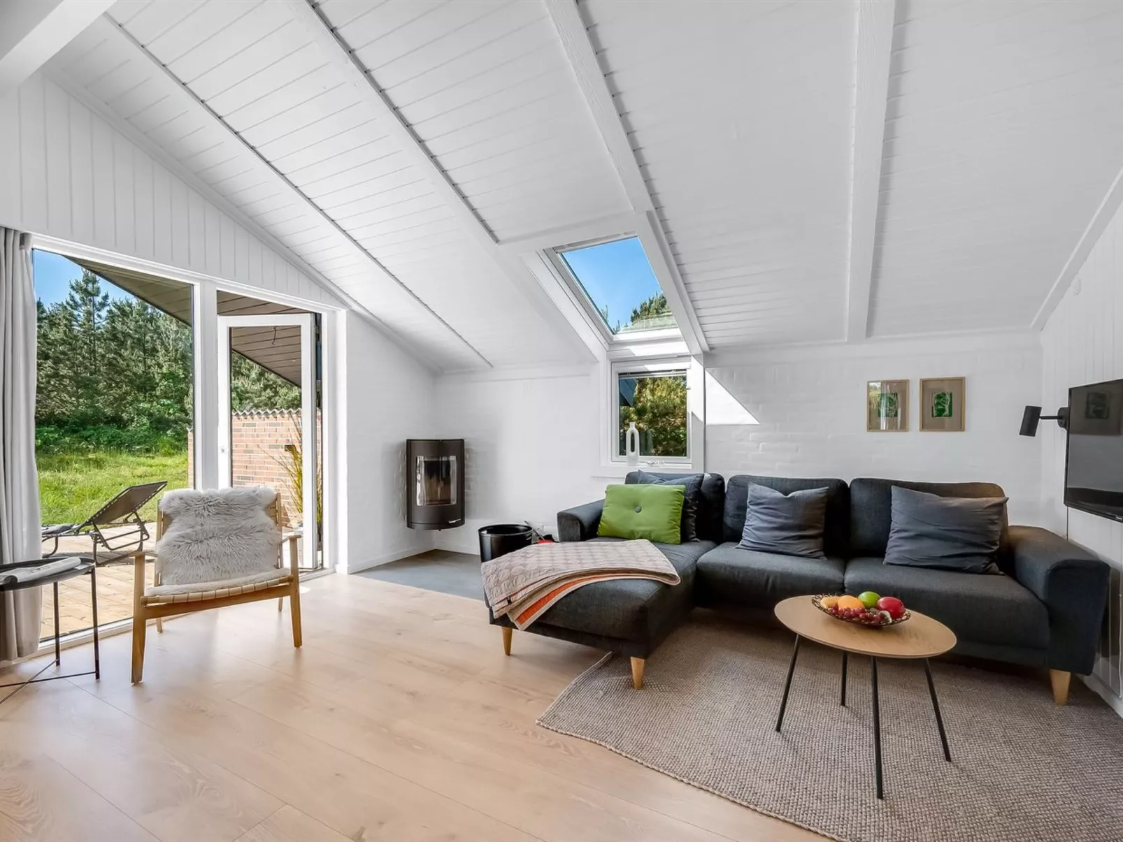 "Tilda" - 900m from the sea-Binnen