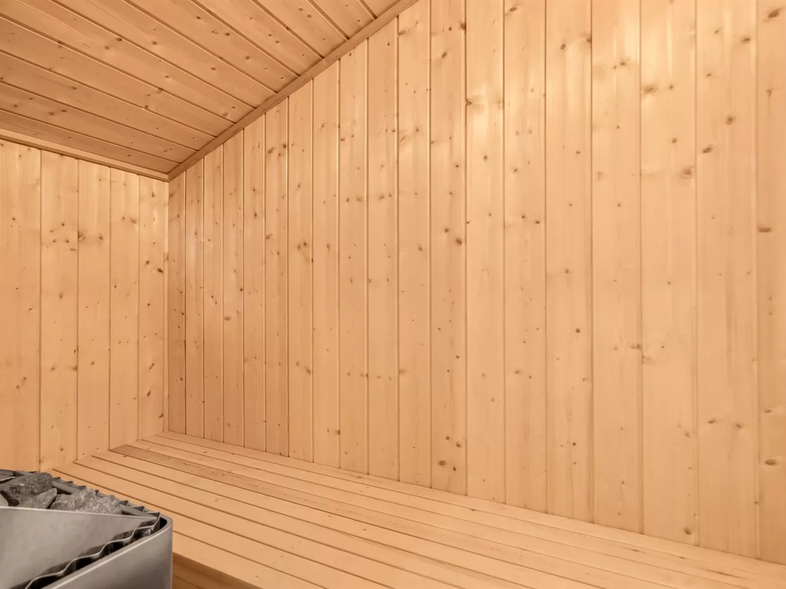 "Amai" - 100m from the sea-Binnen