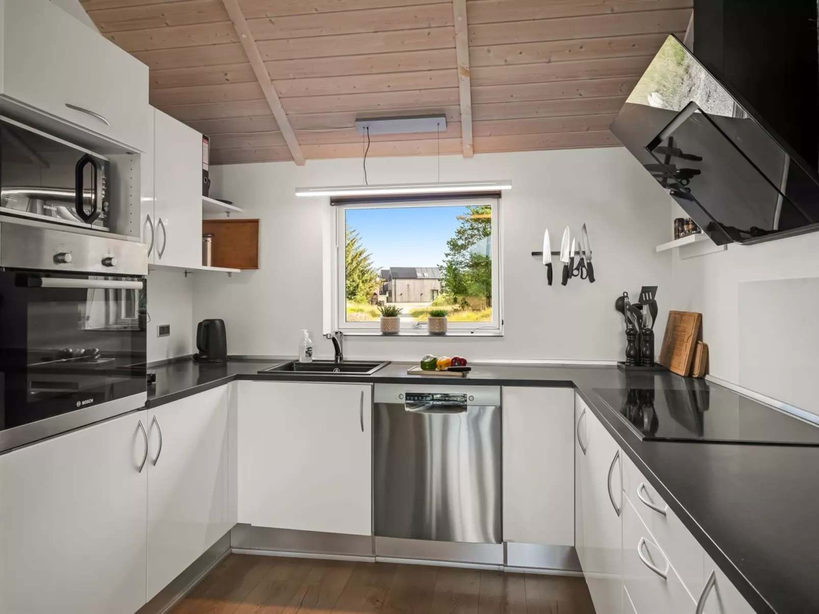 "Jeldrik" - 1.5km from the sea-Binnen