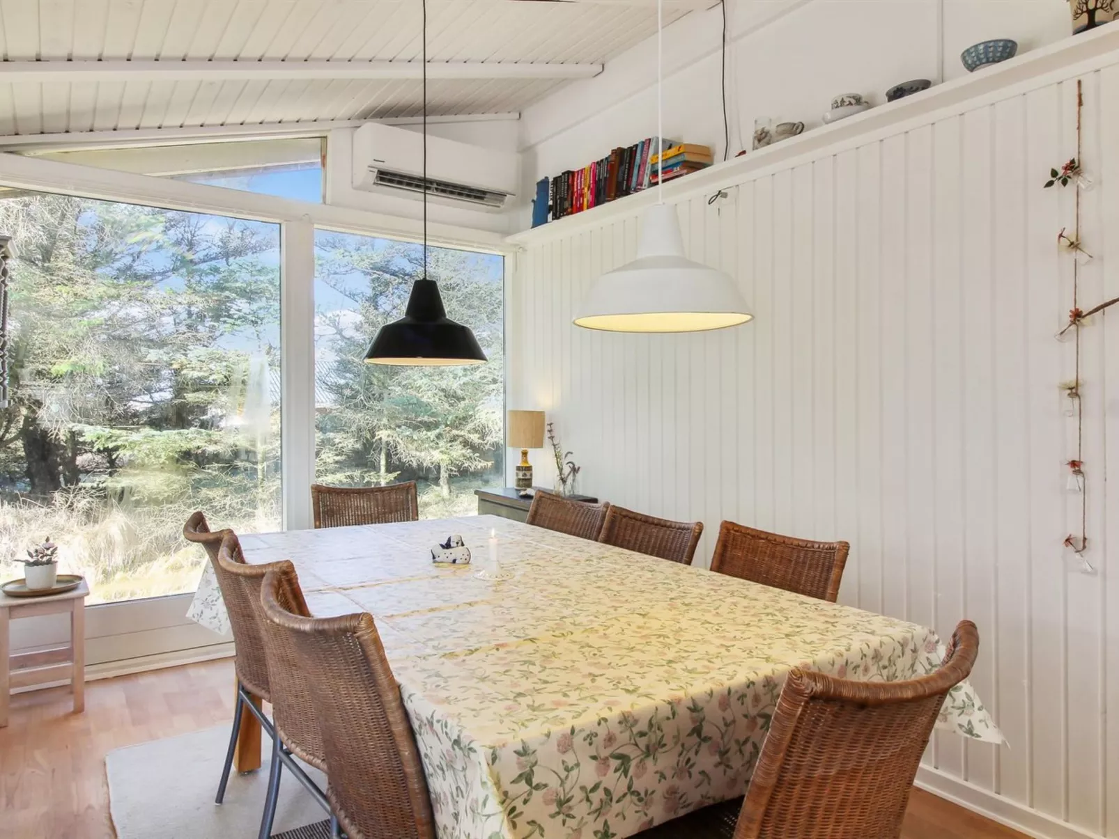 "Tuukka" - 350m from the sea-Binnen