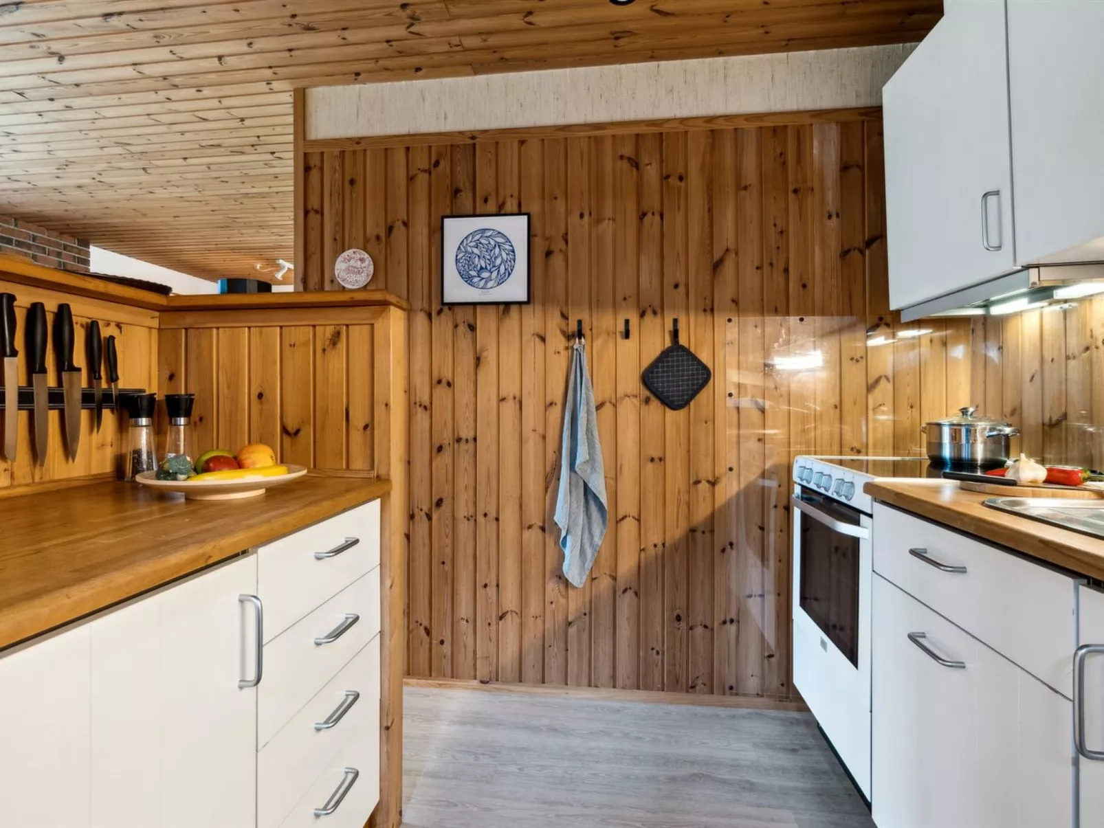 "Sofja" - 175m to the fjord-Binnen