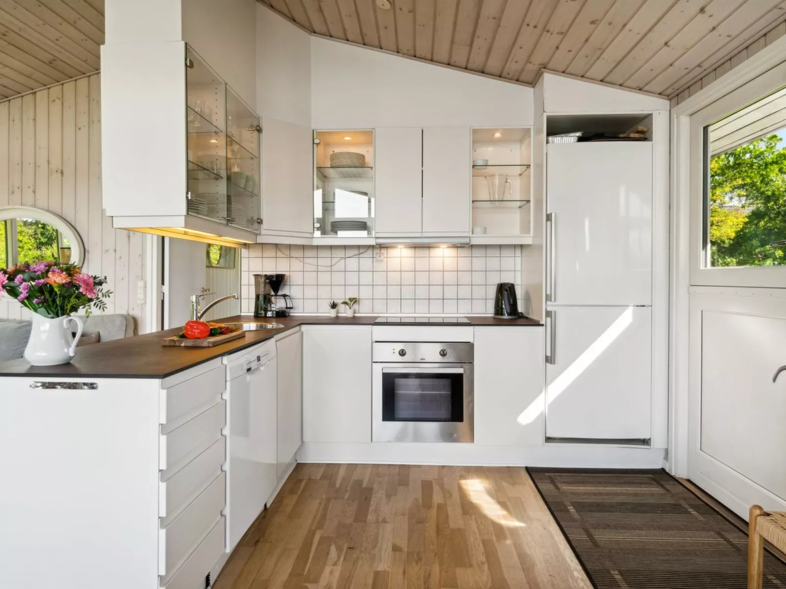 "Stygg" - 400m from the sea-Binnen