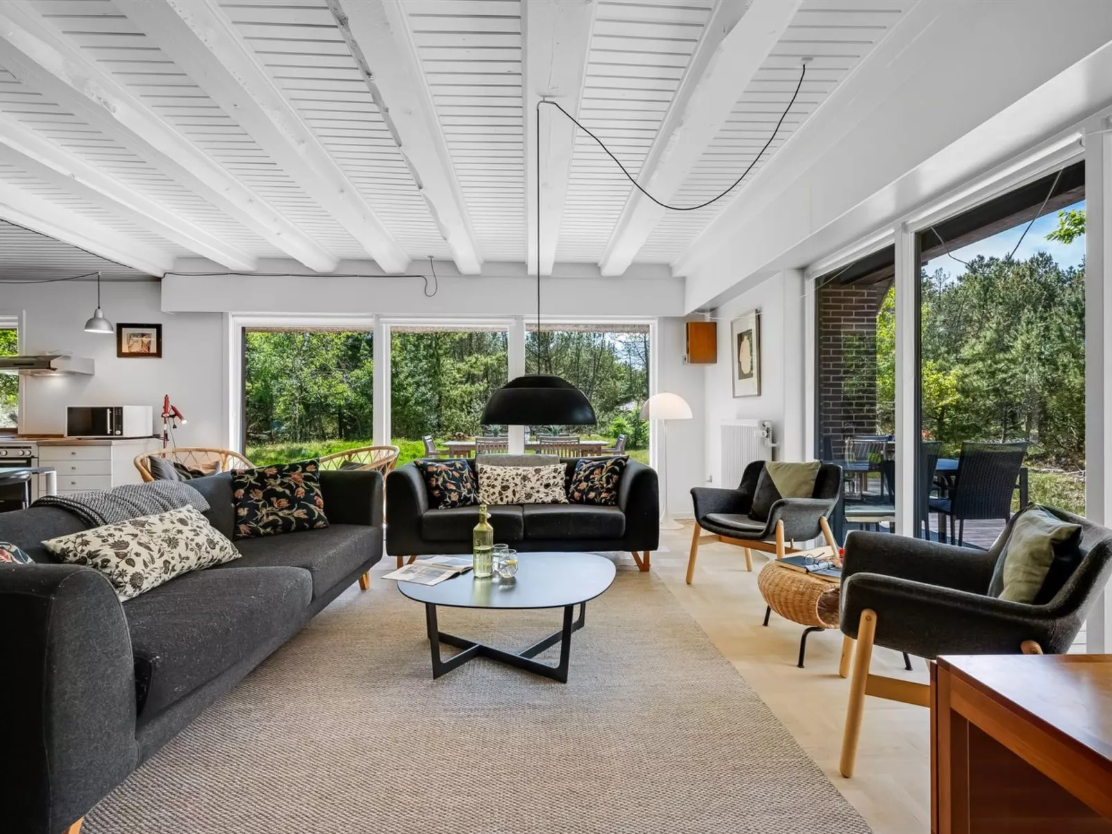 "Akeleje" - 900m from the sea-Binnen