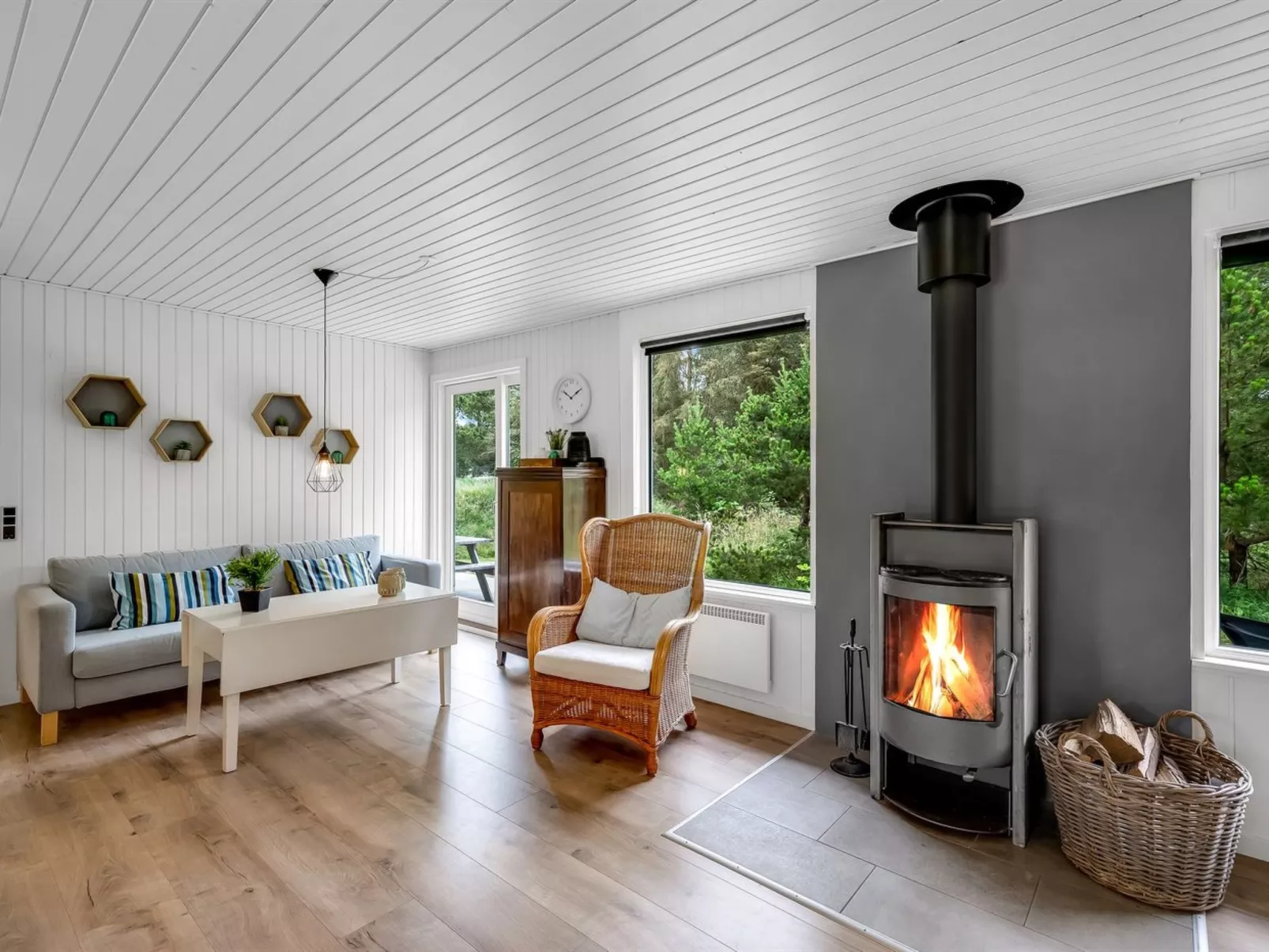 "Eleni" - 2.5km from the sea-Binnen