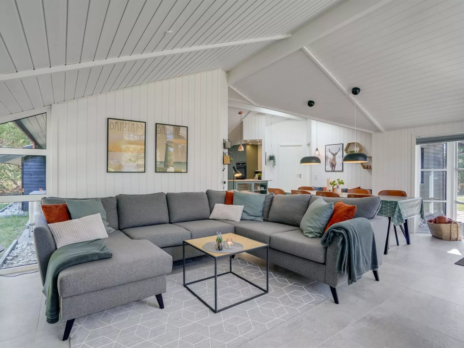 "Edeltraut" - 900m from the sea-Binnen