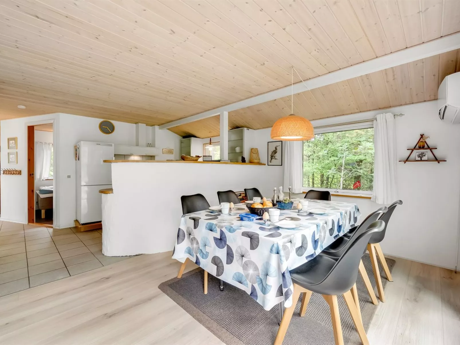 "Hilde" - 350m to the fjord-Binnen