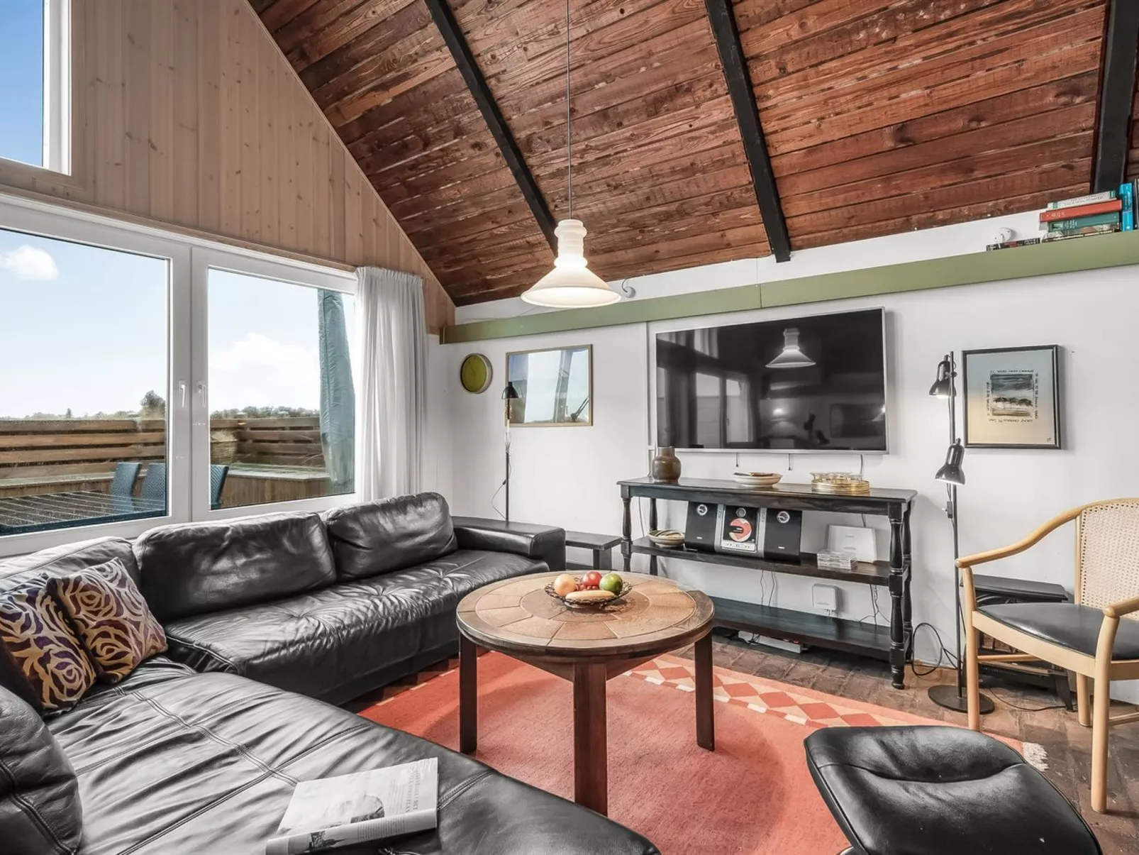 "Luzy" - 75m from the sea-Binnen