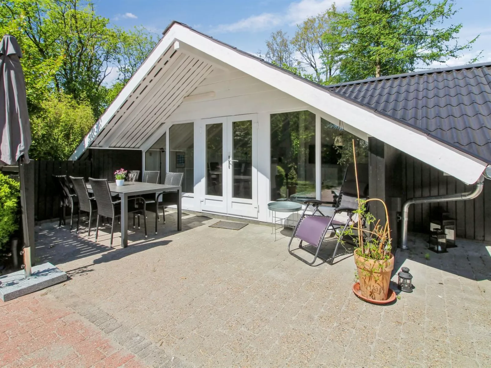 "Jaakob" - 30km from the sea-Buiten