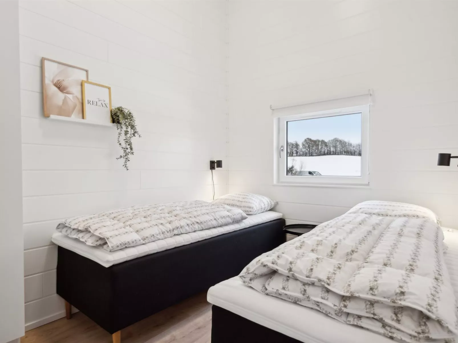 "Lanessa" - 800m from the sea-Binnen