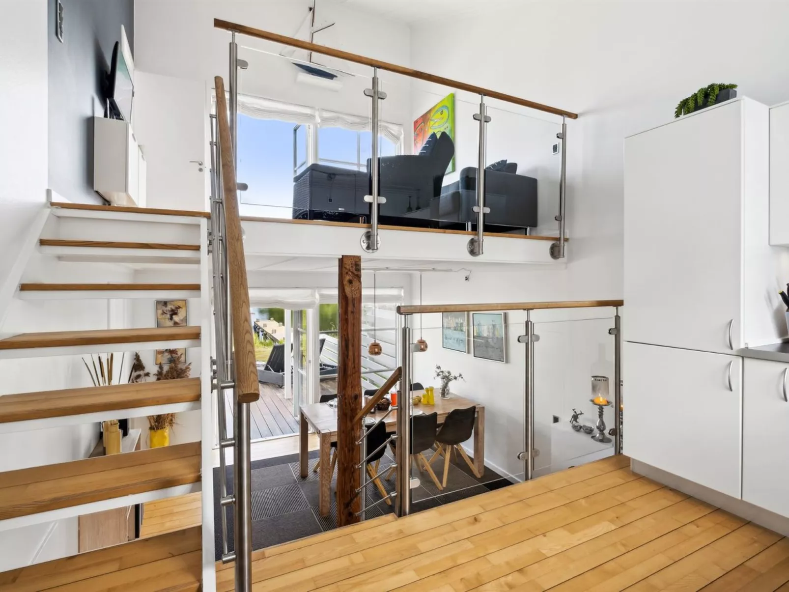 "Jænis" - 10m from the sea-Binnen