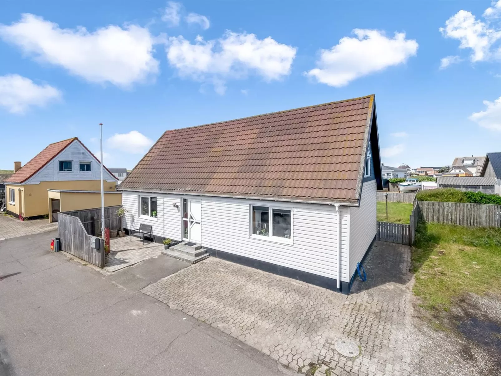 "Darja" - 300m from the sea-Buiten