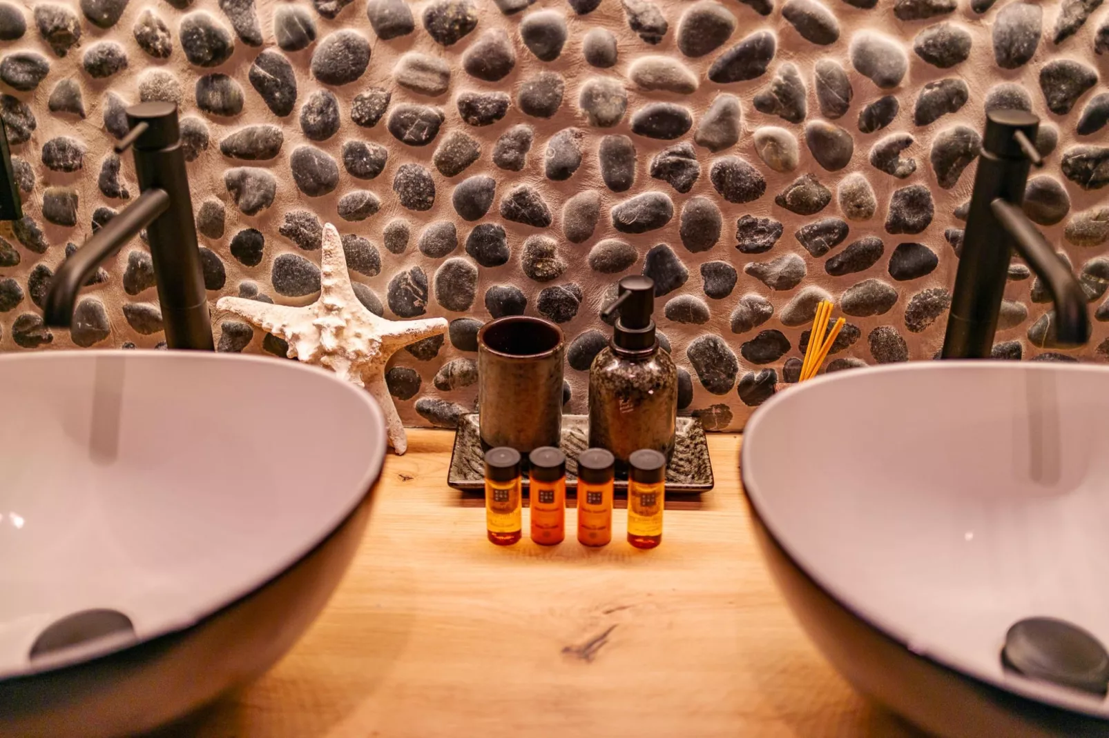 Luxe appartement Vista Maris 'Somaris' - Havenweg 8-50  Sint-Annaland-Sfeer