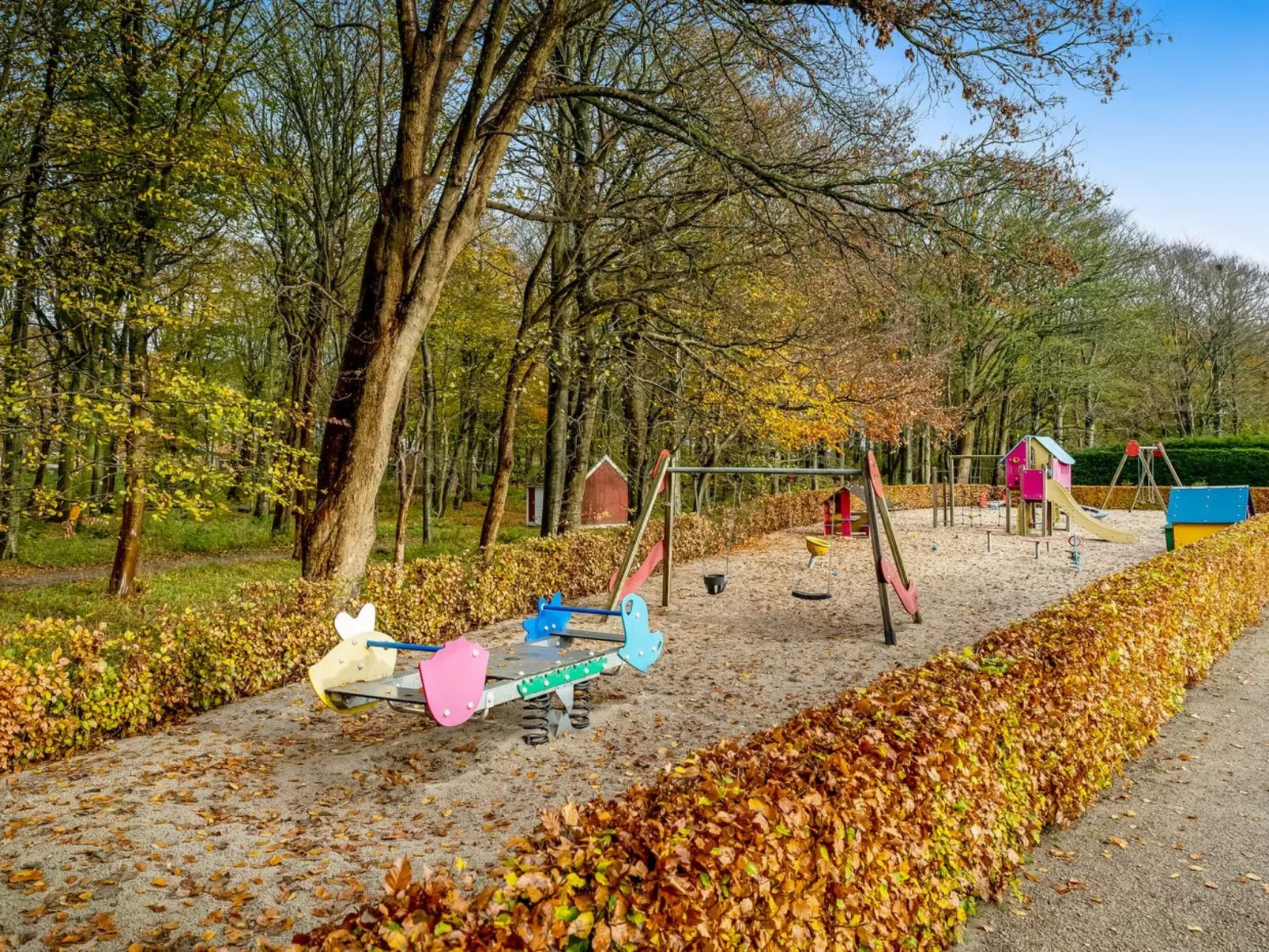 "Trpana" - 1km to the fjord-Buiten