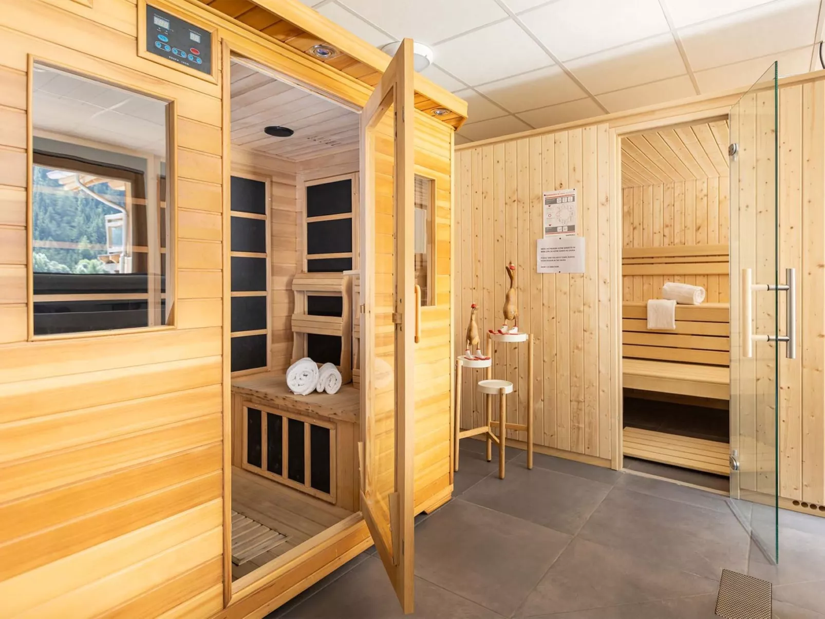 Chalets Les Amis-Binnen