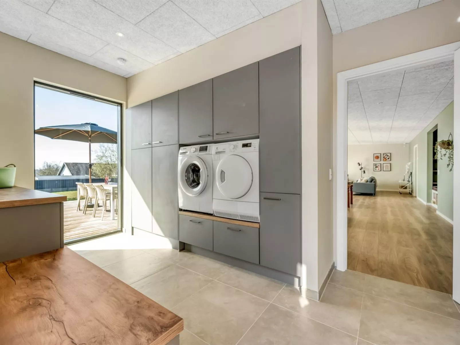 "Edvia" - 200m to the fjord-Binnen