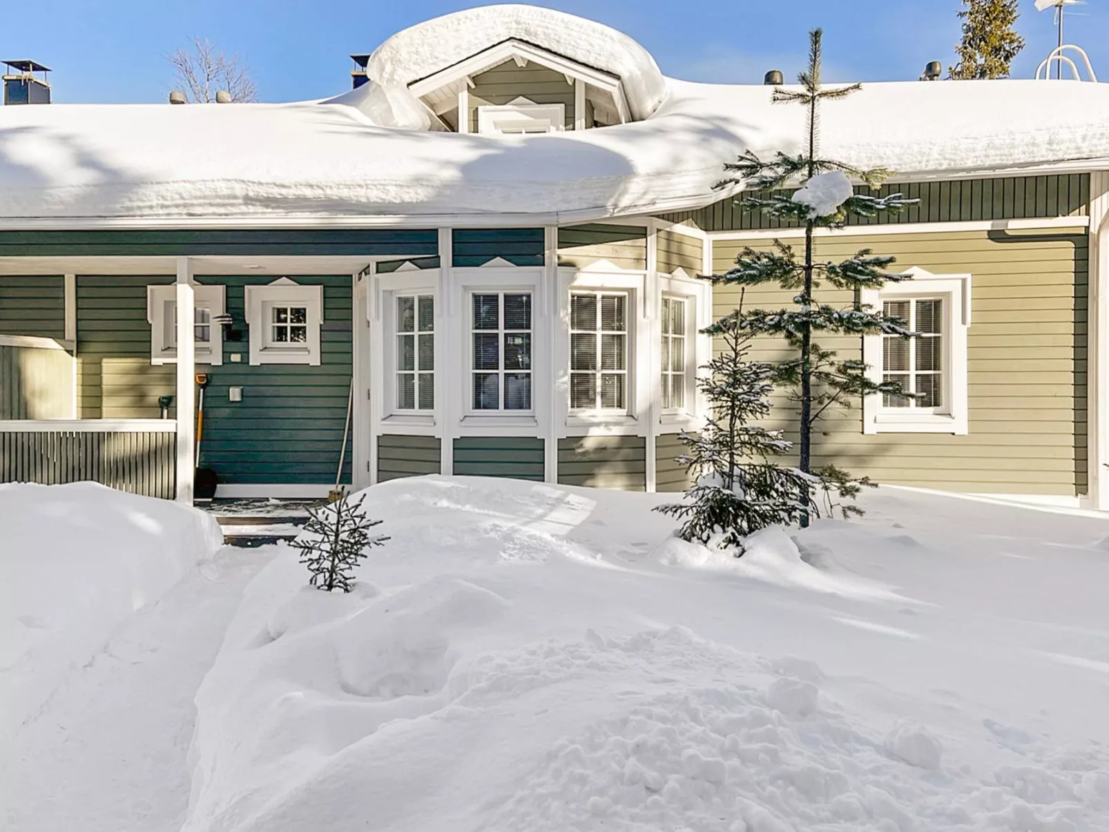 Rukan taikavuosselin helmi 8 b-Binnen