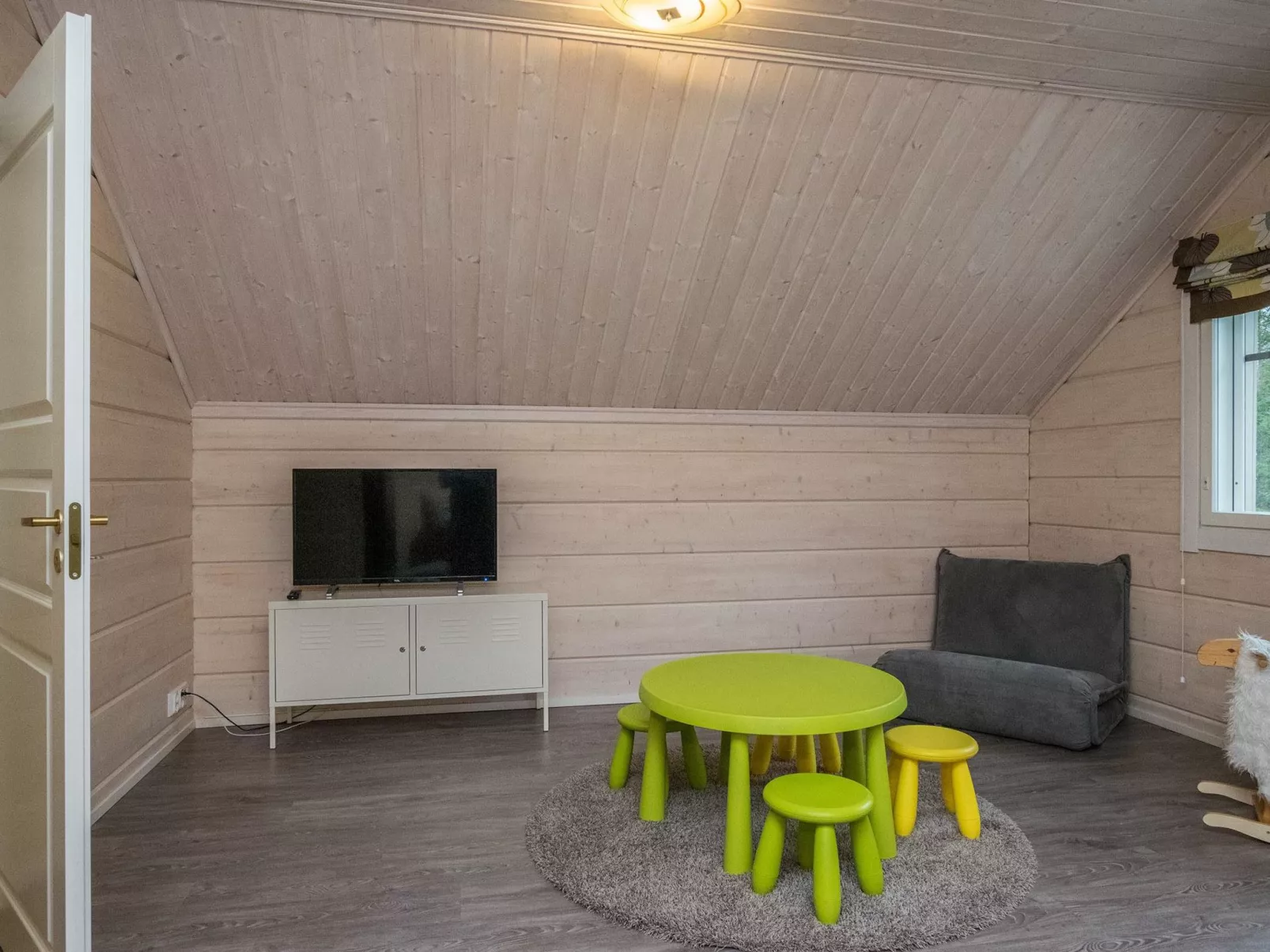 Villa puronotko-Binnen