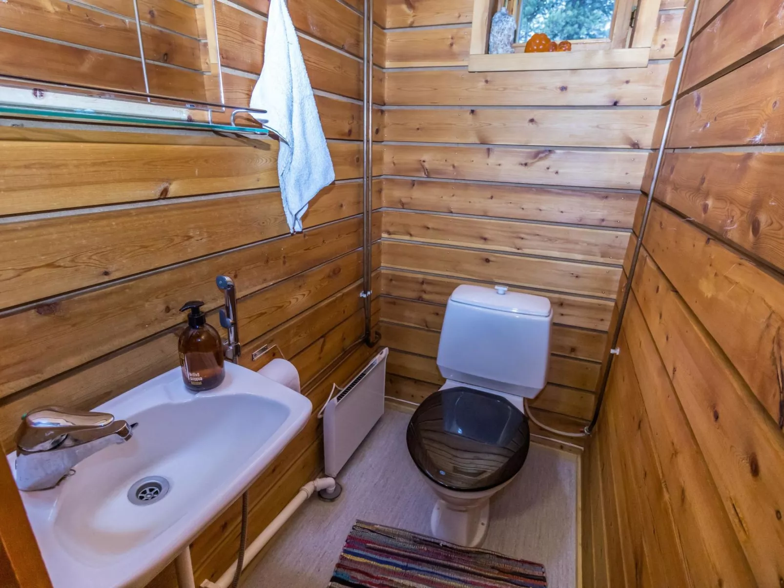 Villa kopararova-Binnen