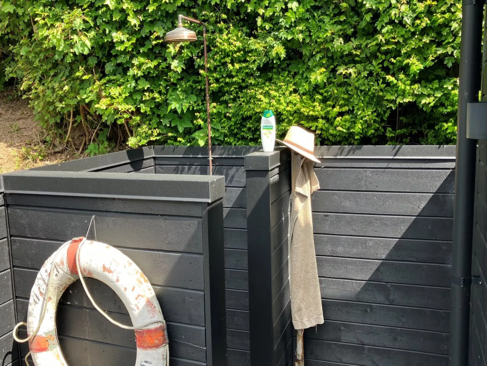 "Valia" - 20m from the sea-Buiten