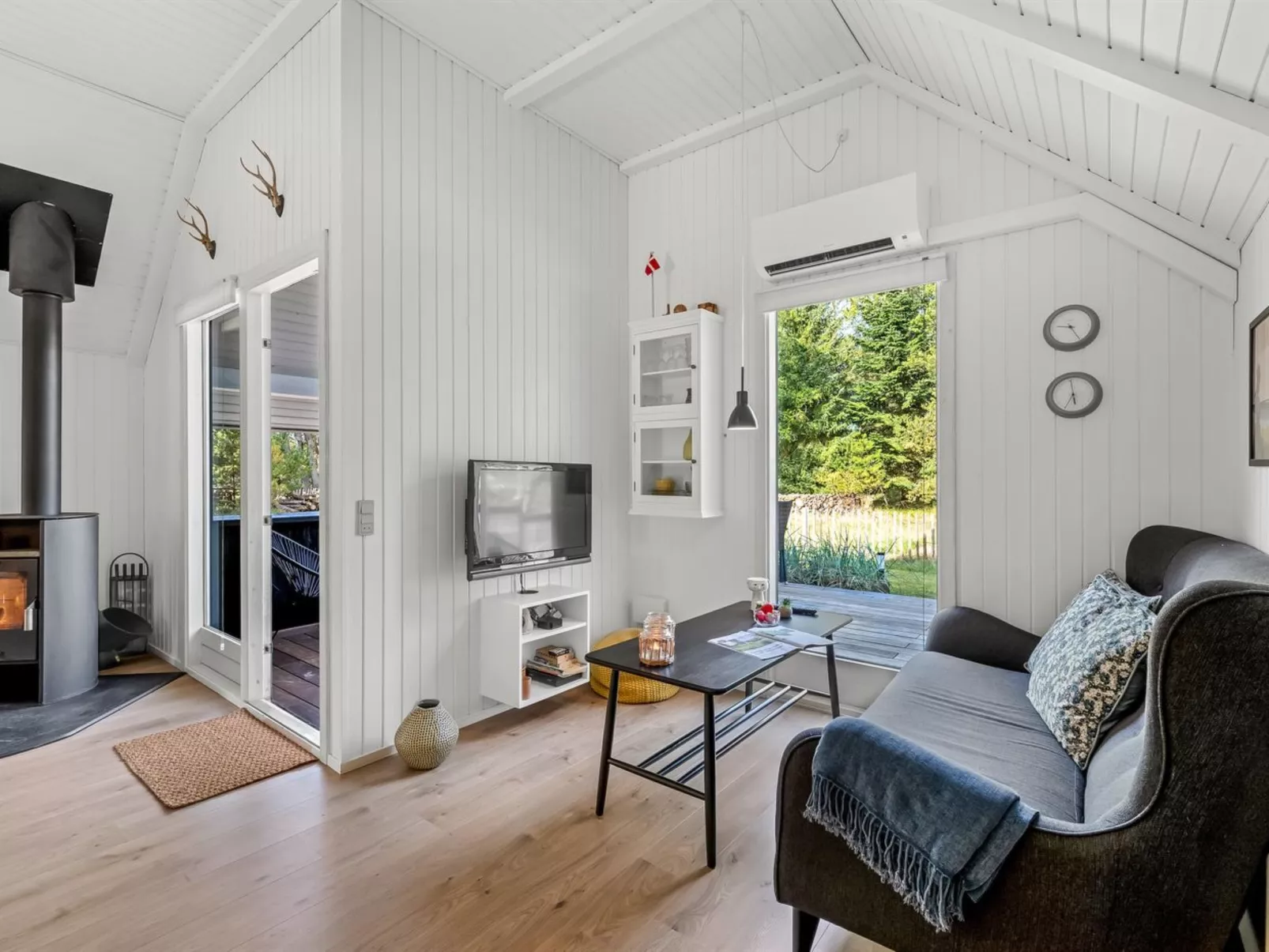 "Ottil" - 1.5km from the sea-Binnen