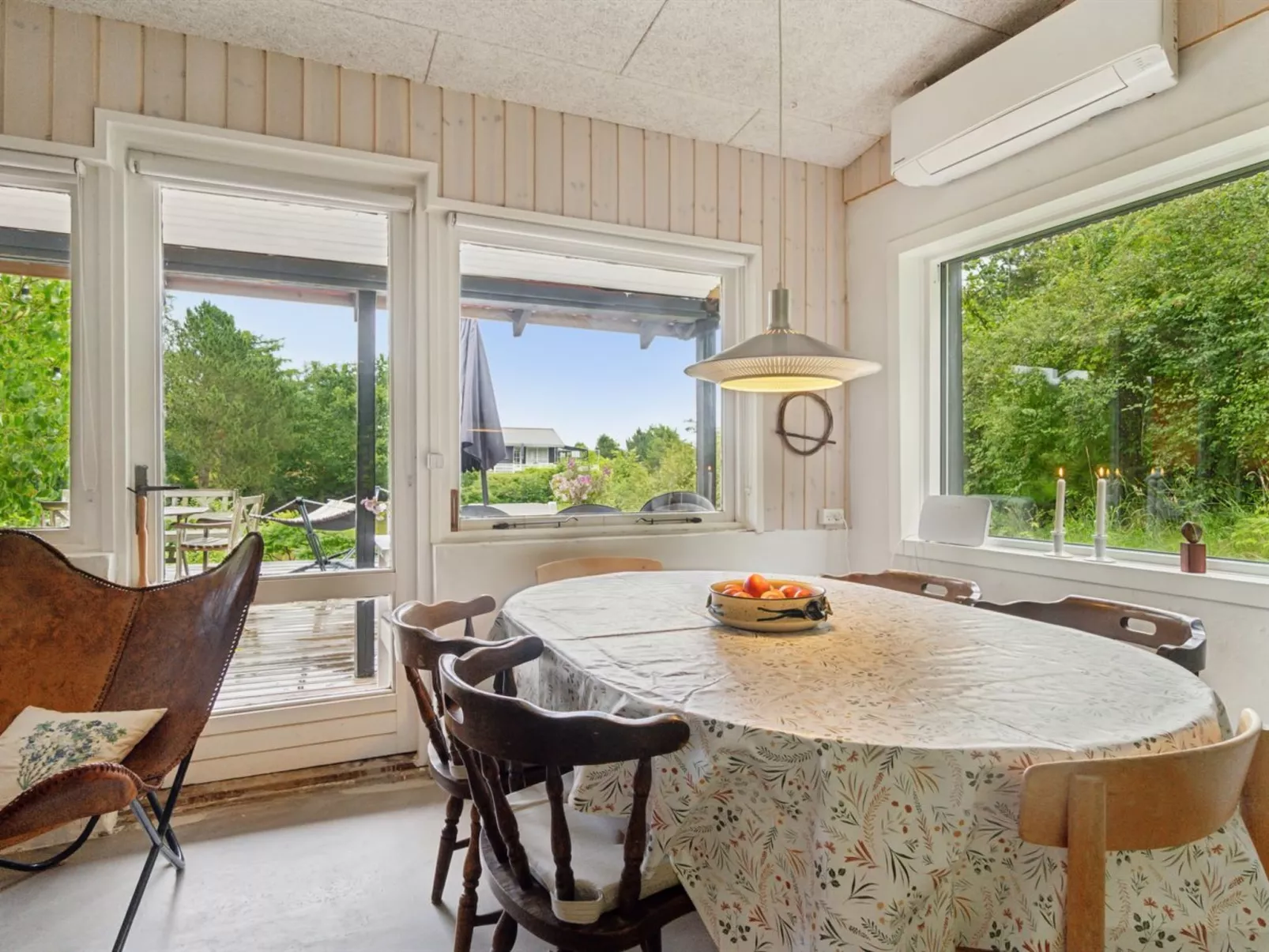 "Marjanne" - 800m from the sea-Binnen