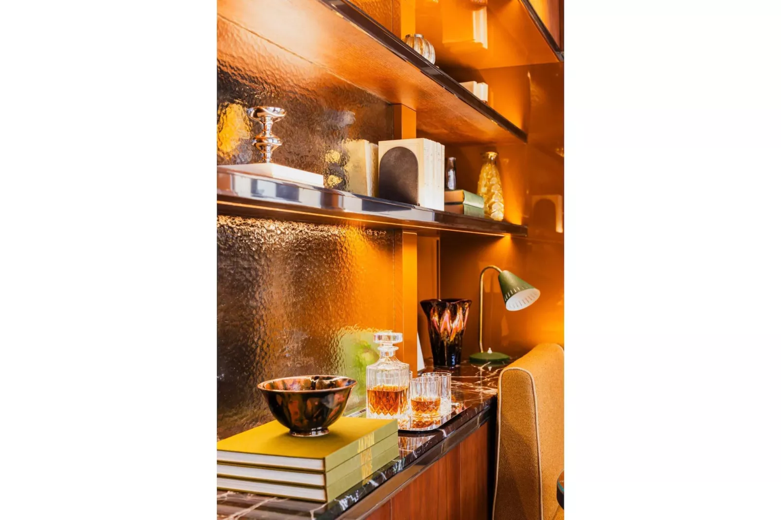 CONFIDENTIEL-3-Binnen