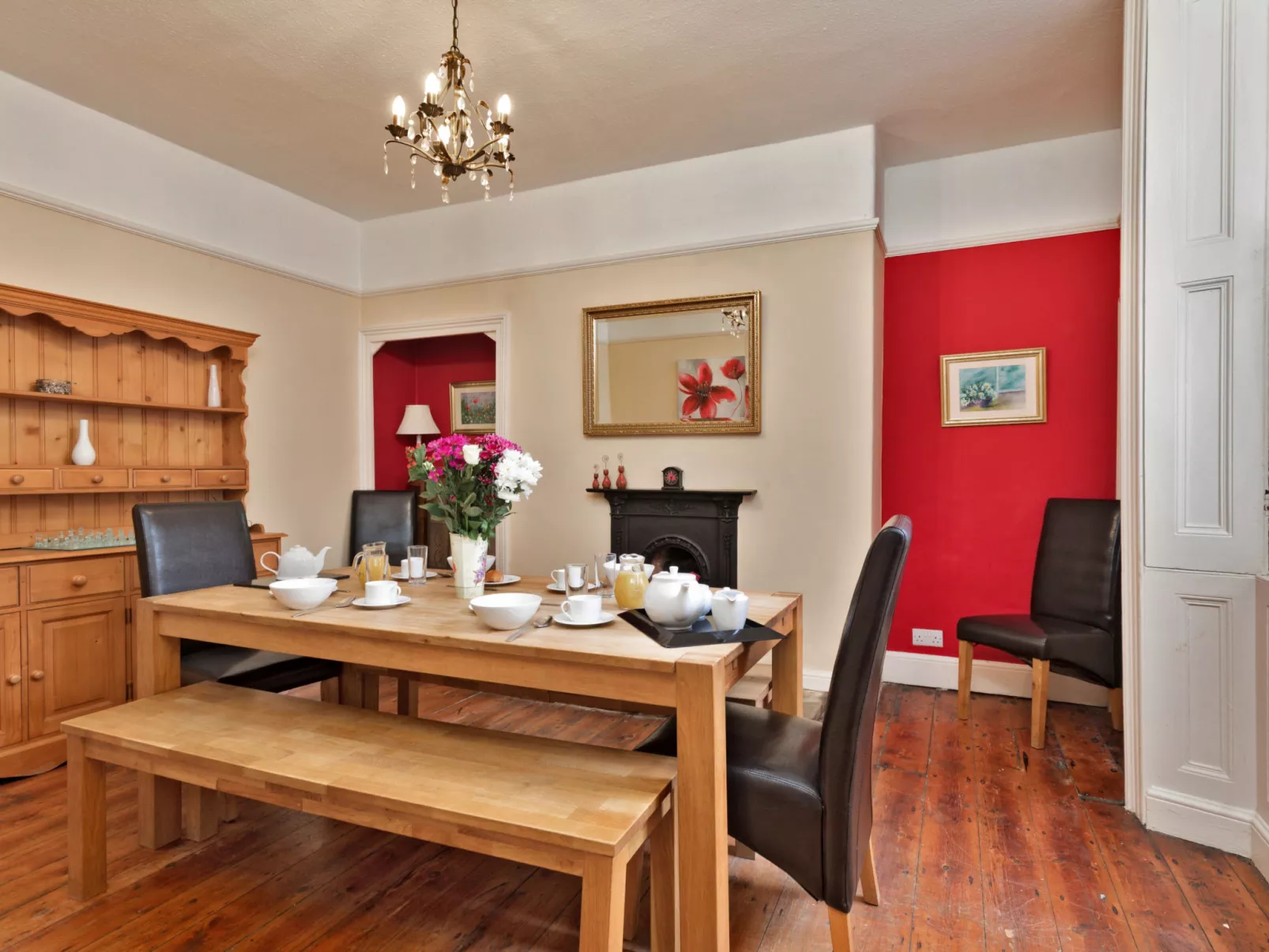 Adventure House-Binnen