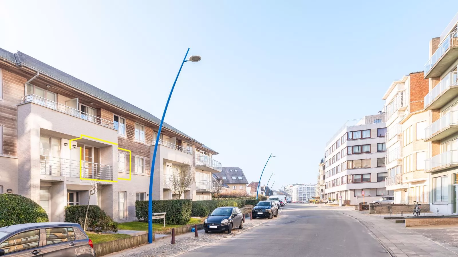 Aman dOr I-103-Buitenkant zomer