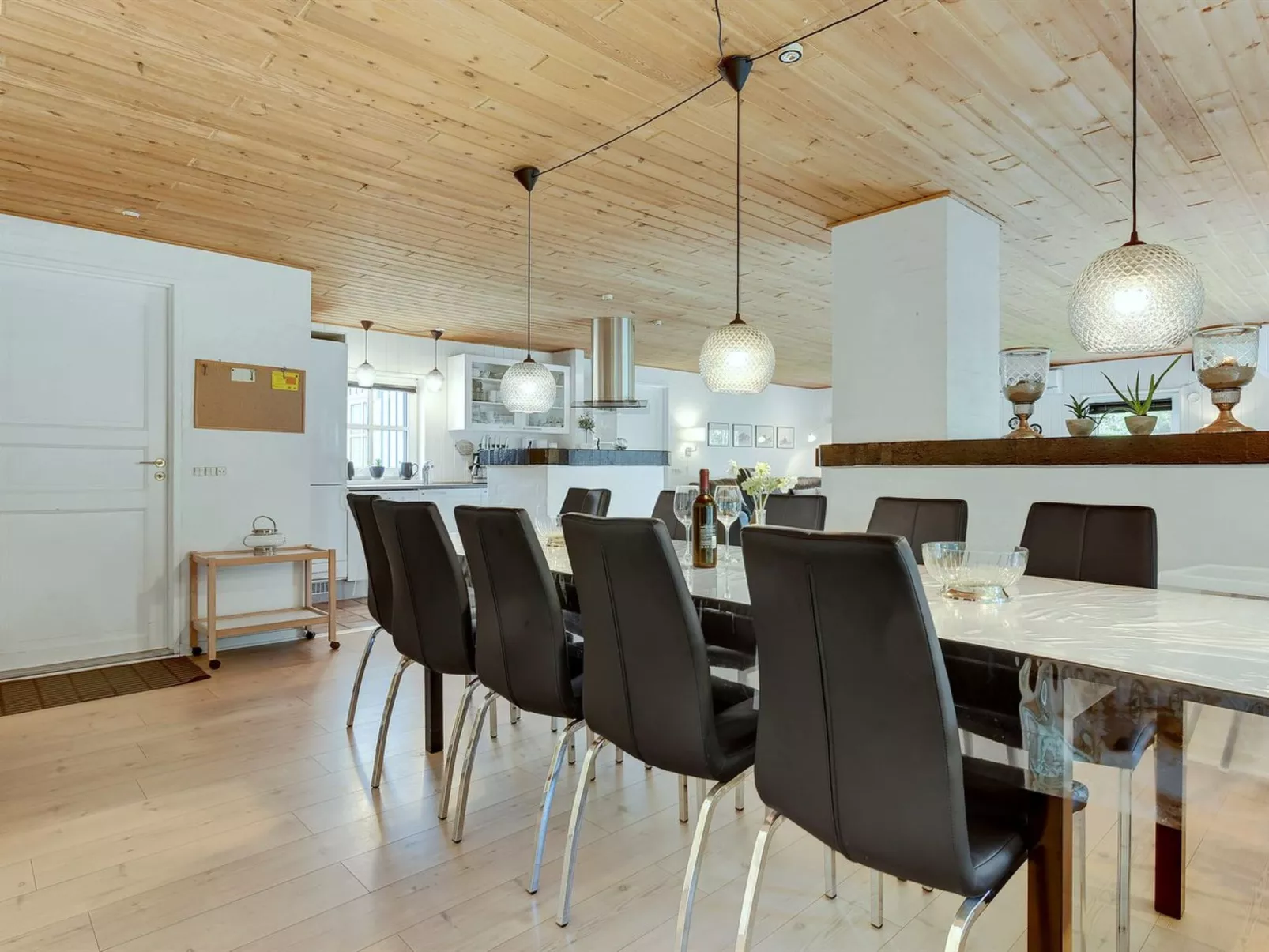 "Alvina" - 3.2km from the sea-Binnen