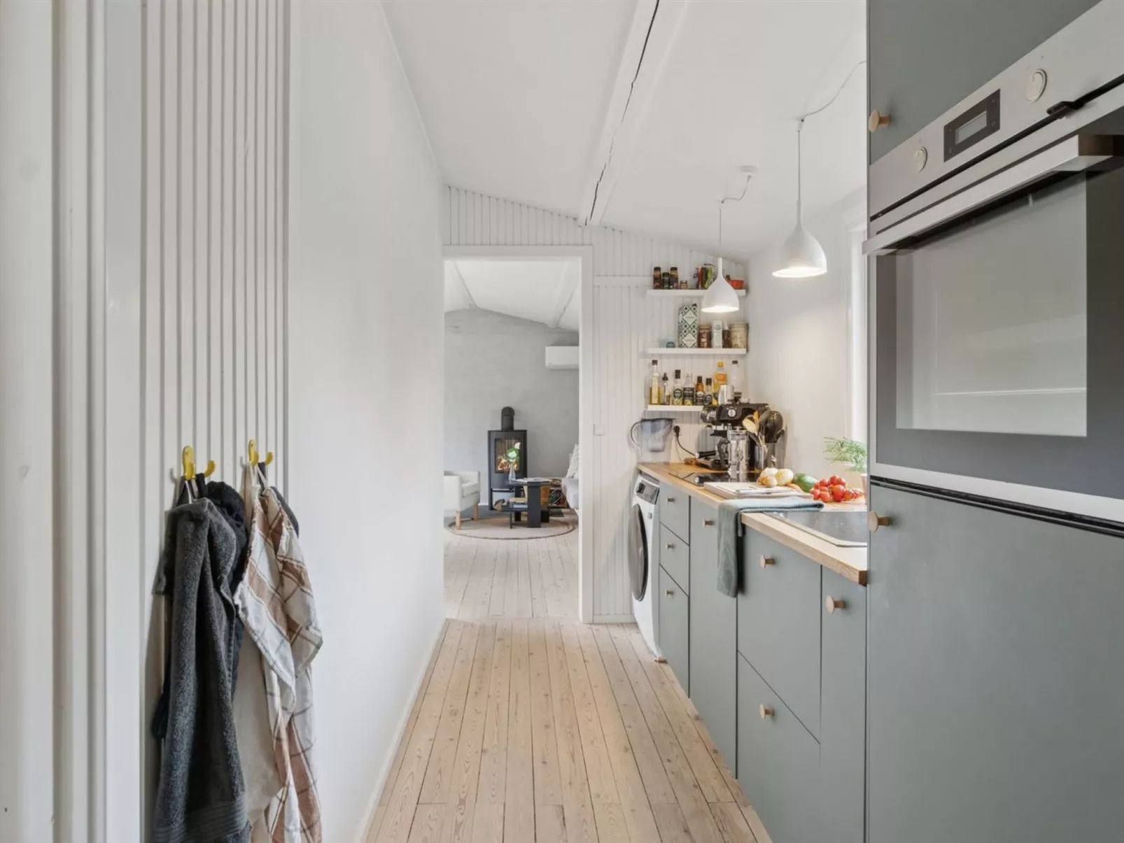 "Gun" - 300m to the fjord-Binnen