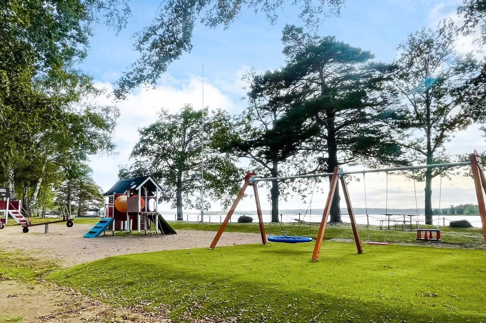 Villa in de archipel met zwembad en terras-Niet-getagd