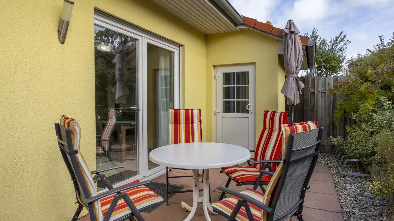 Windflüchter rechts-Terrasbalkon