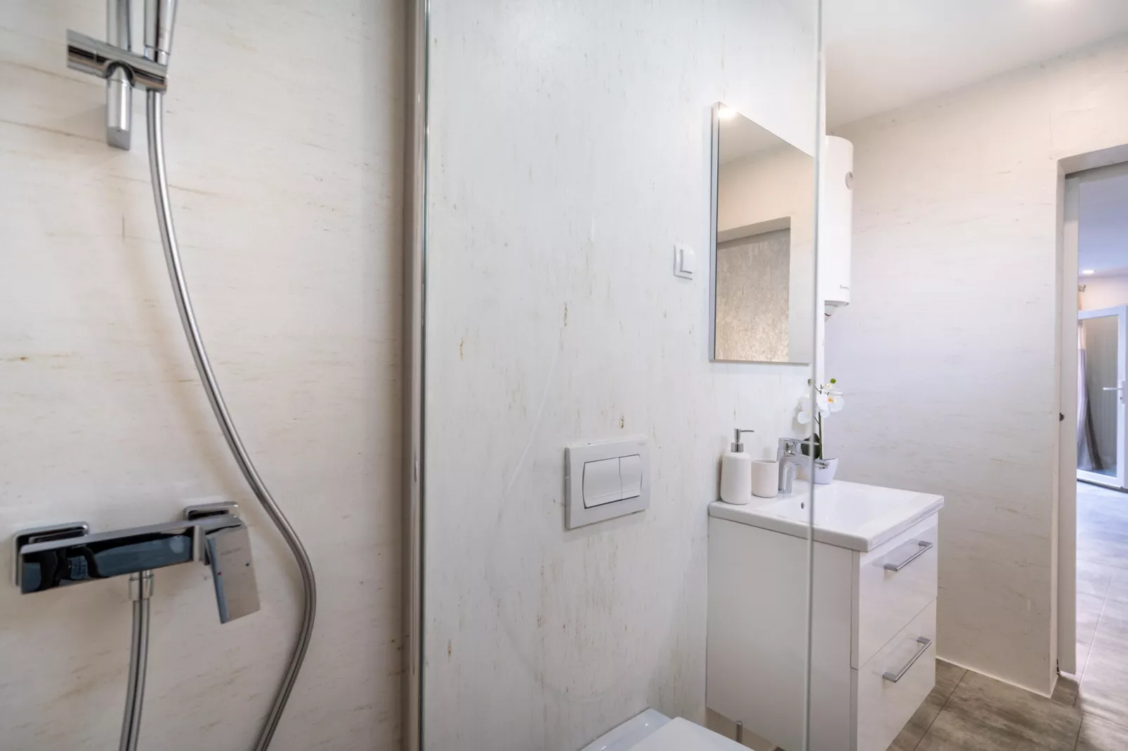 Villa Amarilis-Badkamer