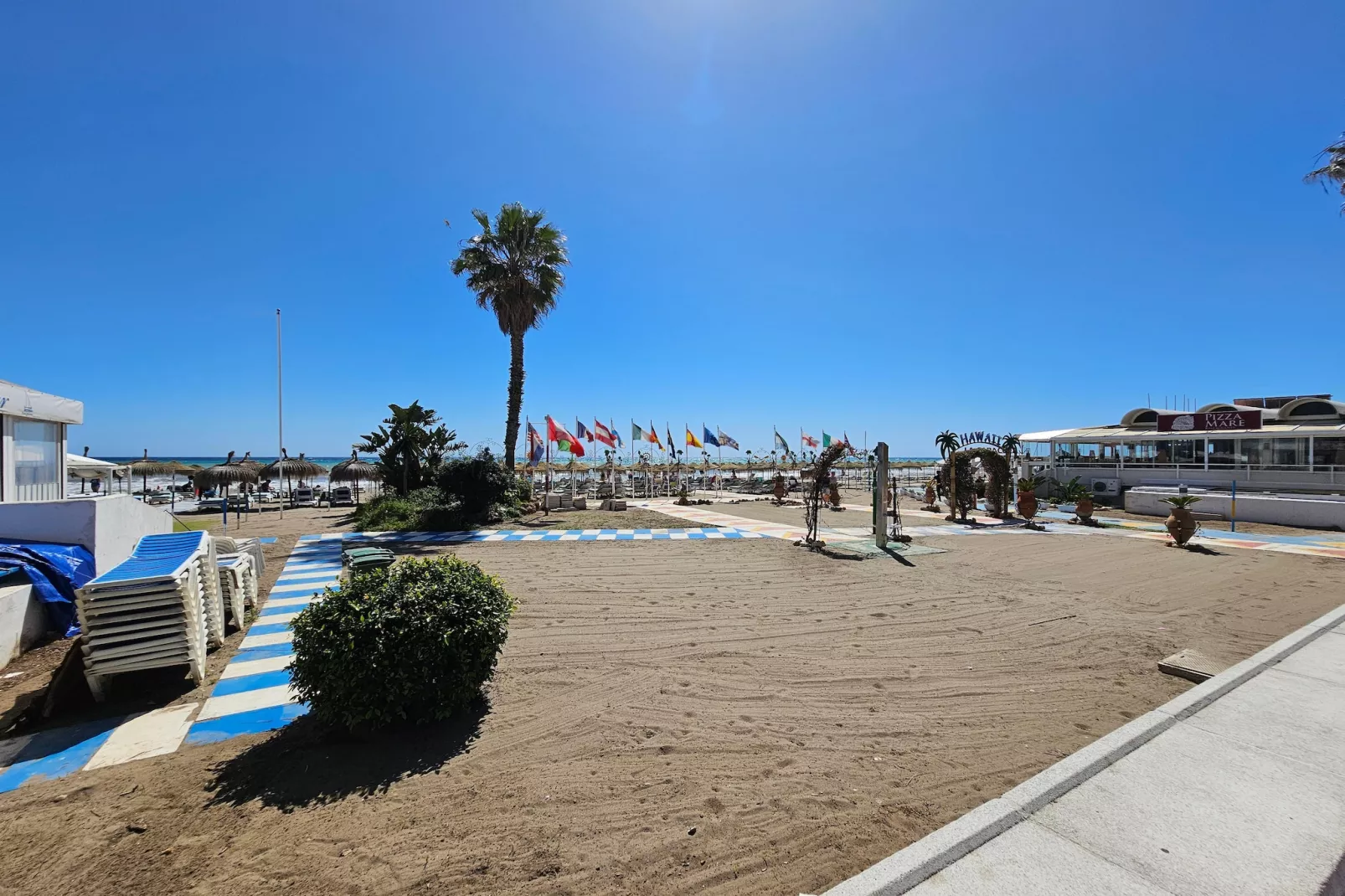 CT 394 - Faro's Beach & Town - Torremolinos-Gebieden zomer 1km