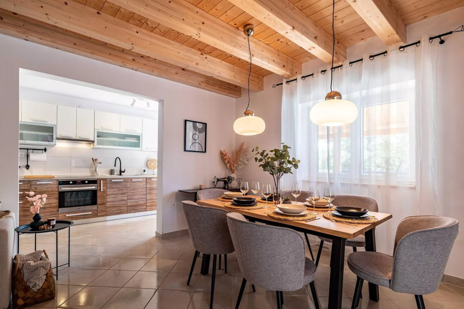 Sea view Villa Nana-Eetkamer