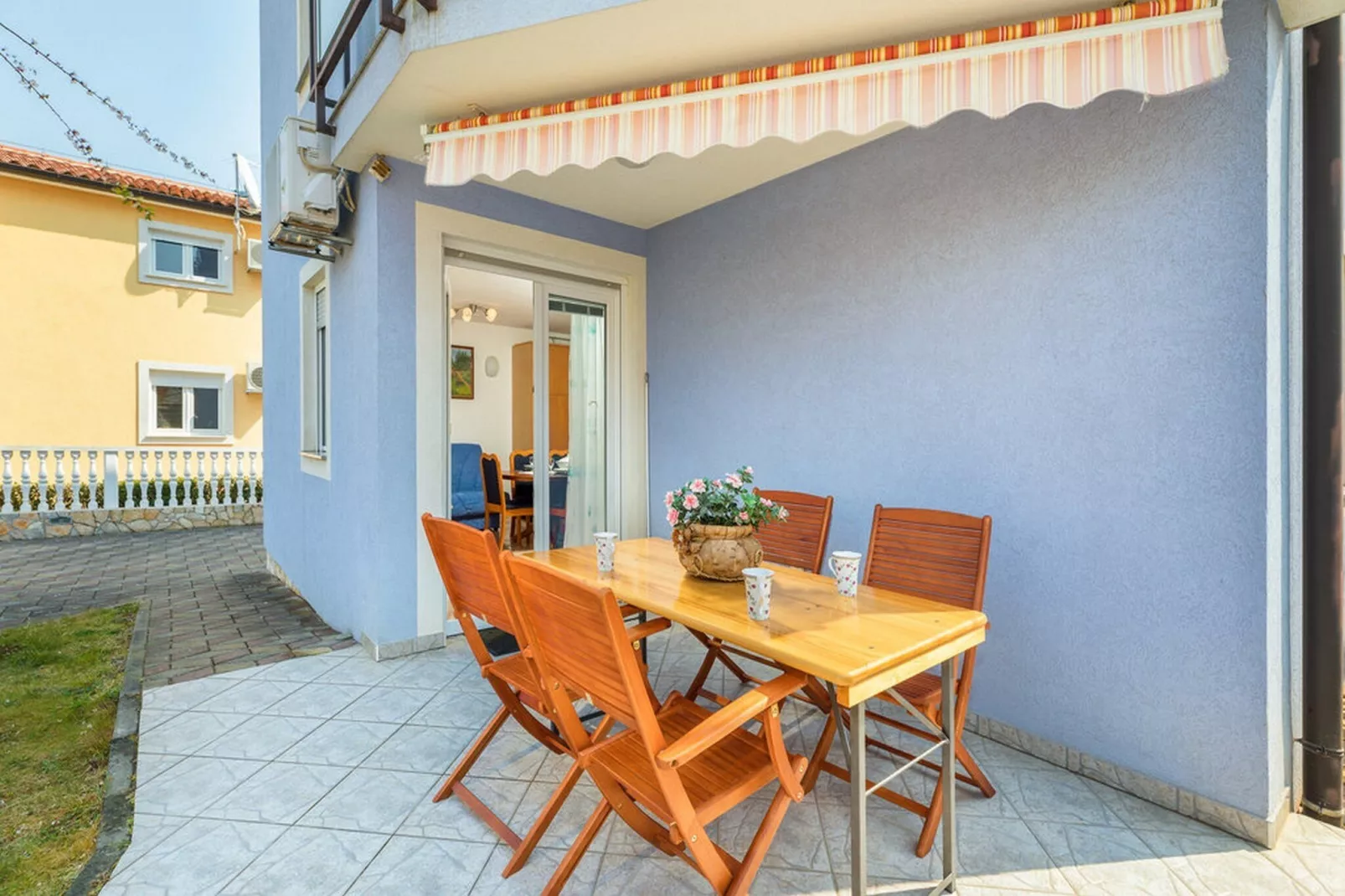 Apartment Dana - Two Bedroom Apartment with Terrace-Terras