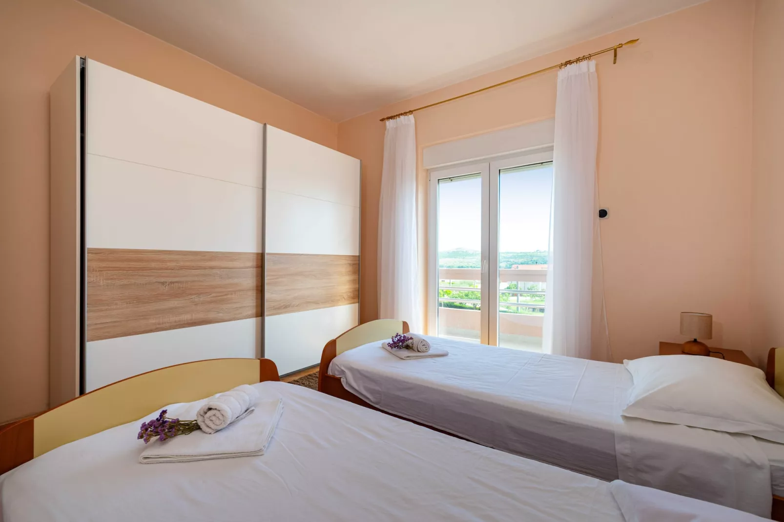 Sea view apartment Nika-Slaapkamer