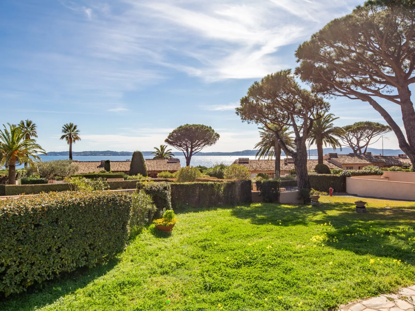 El Cantarello-Buiten