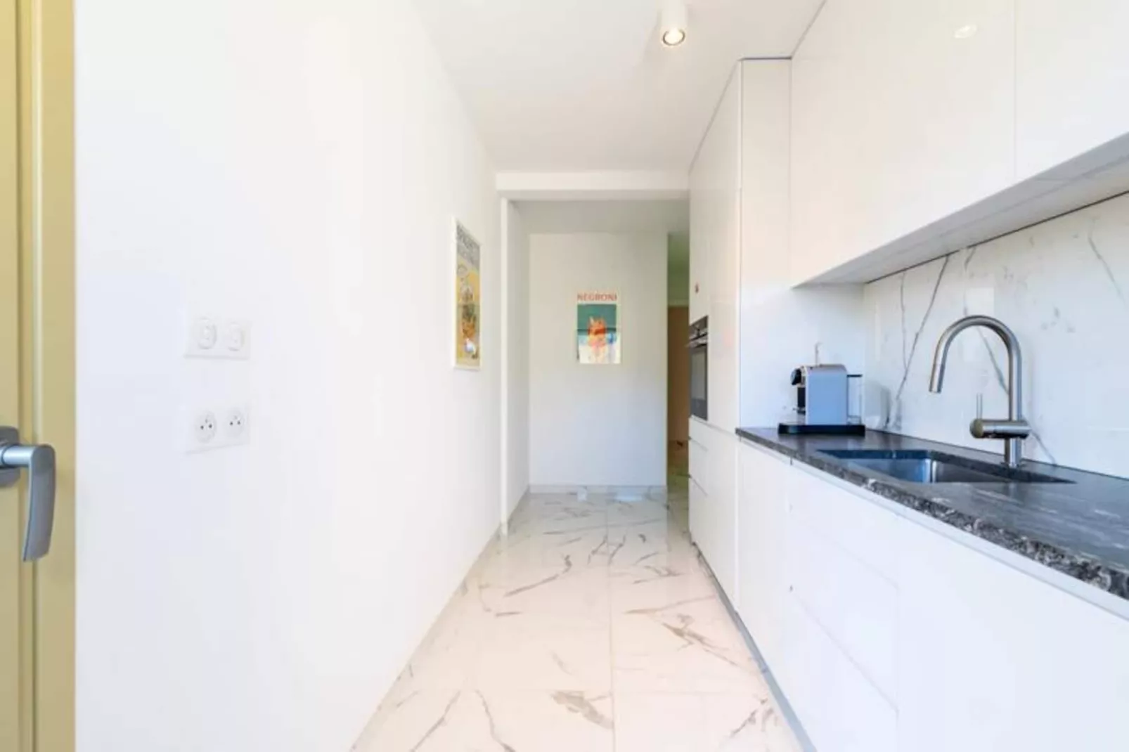 Résidence Spacieux 3p En R&eacute;sidence Avec Piscine-Niet-getagd