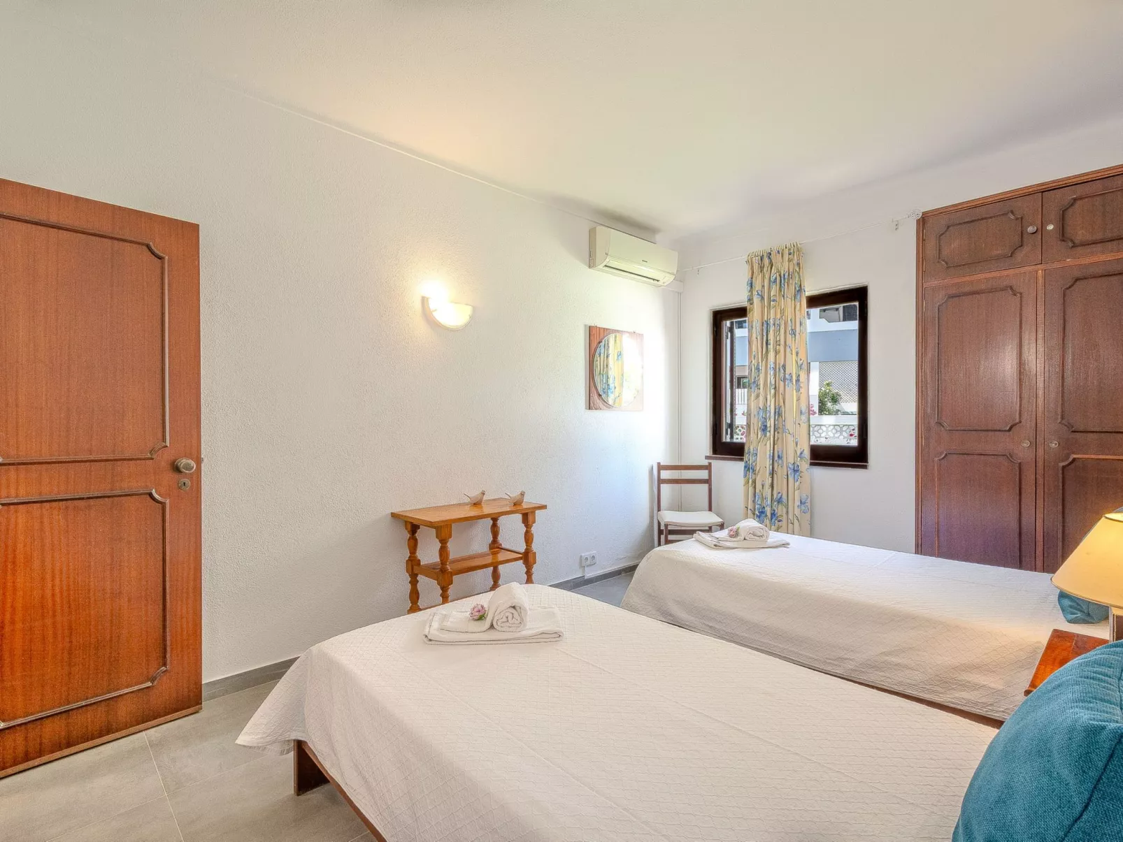 Amélia - Sunny Way-Binnen