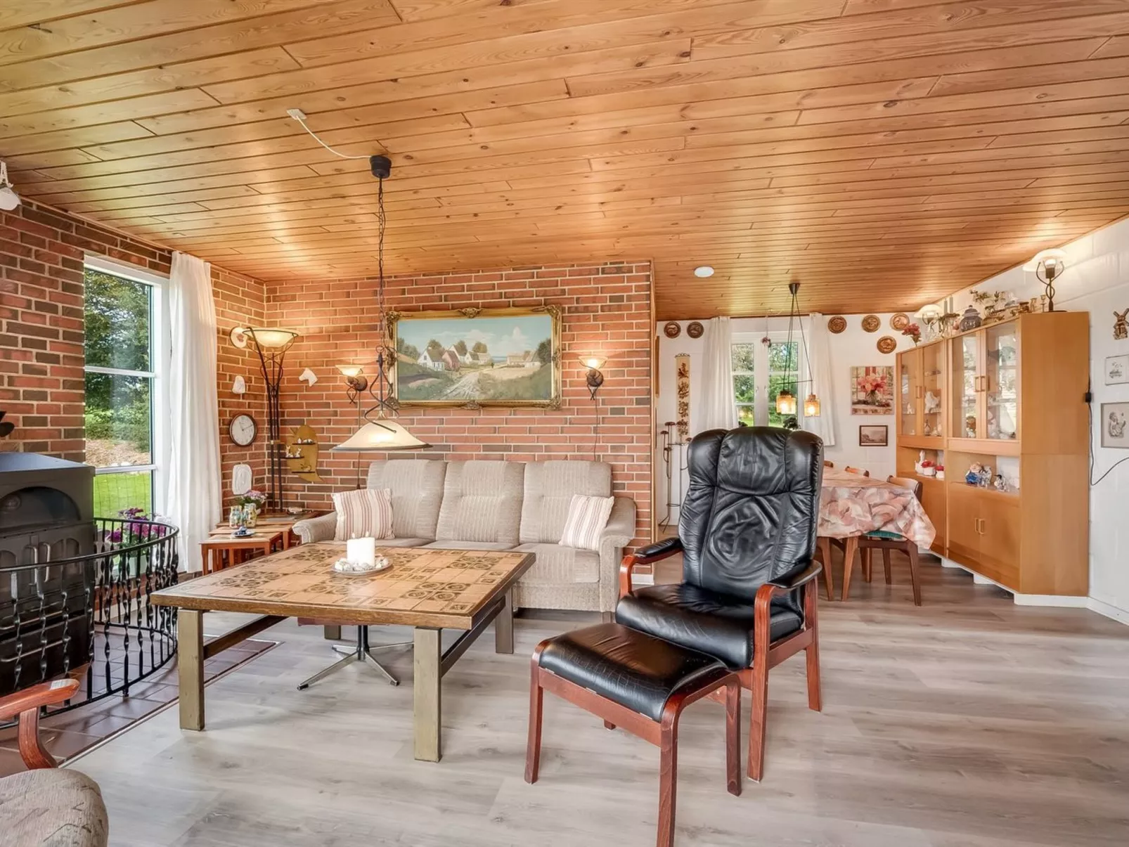 "Tuki" - 700m to the fjord-Binnen