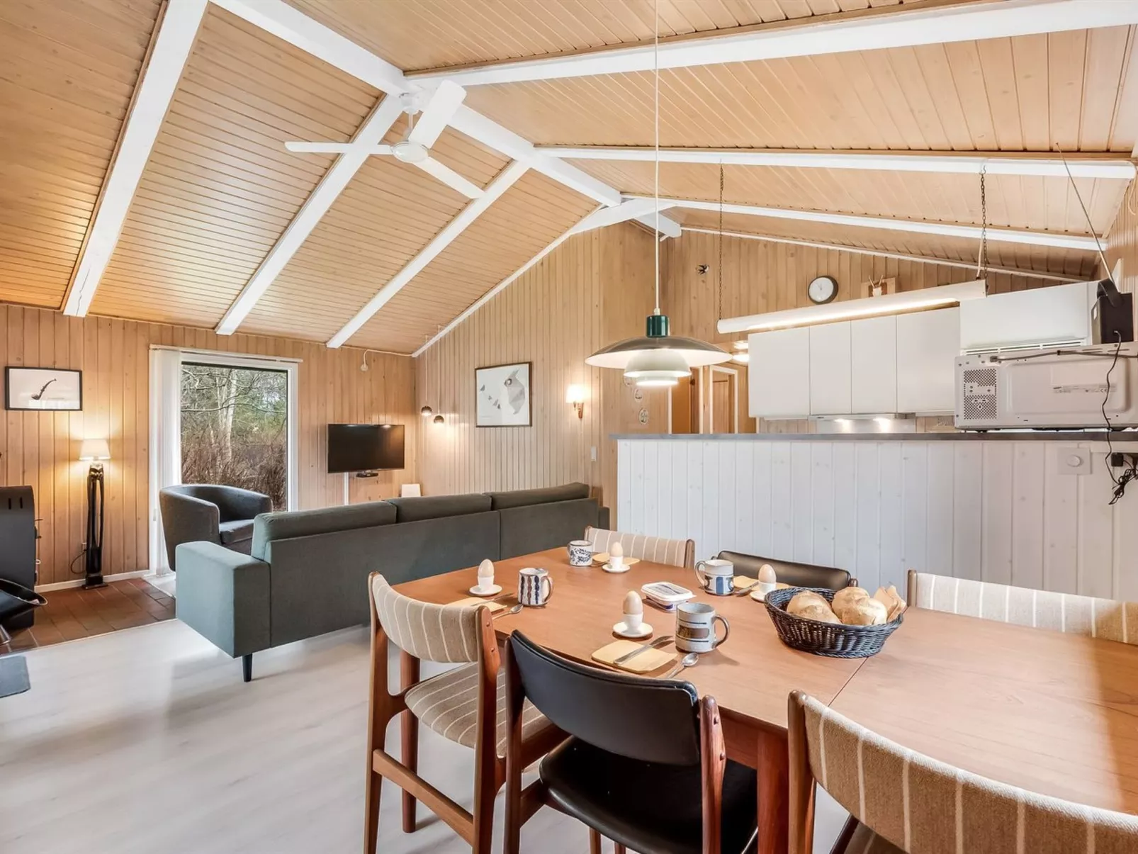 "Fredger" - 1.8km from the sea-Binnen