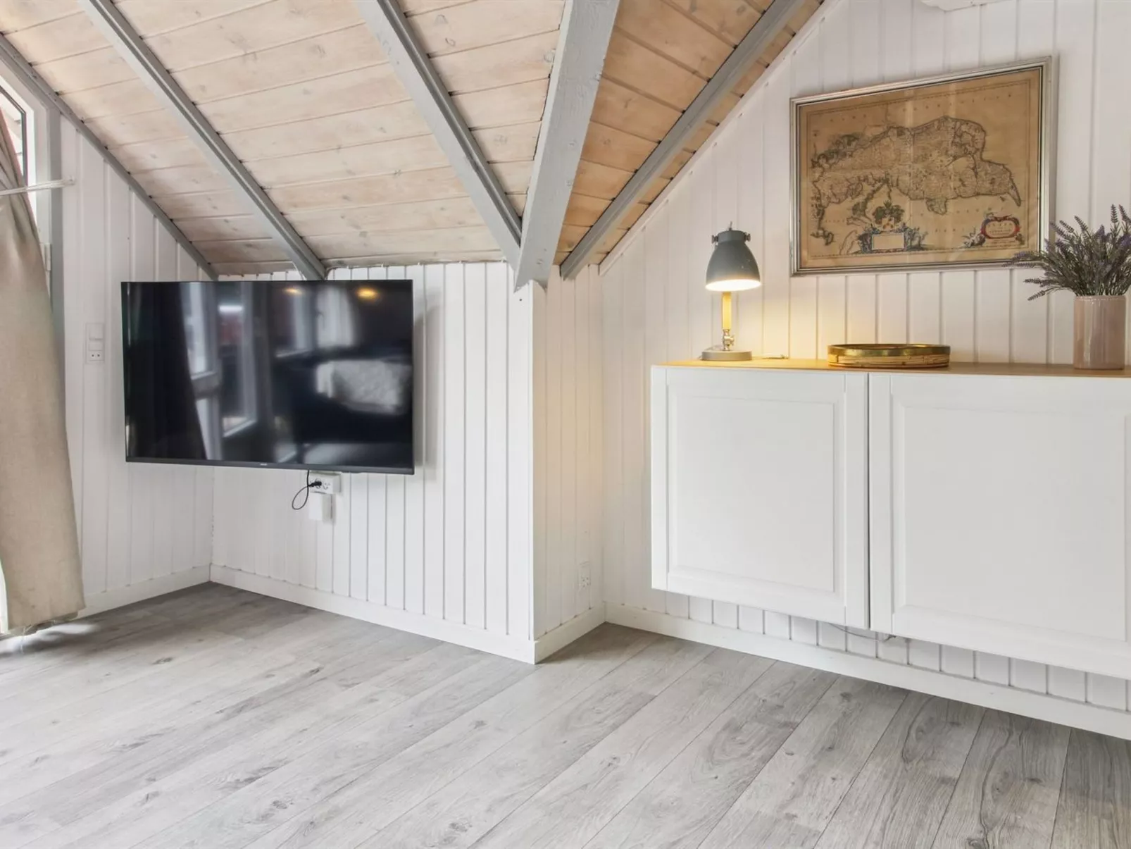 "Dufa" - 3.2km from the sea-Binnen