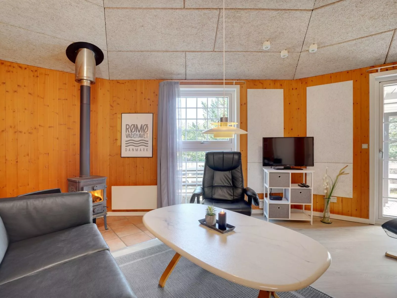 "Mariette" - 3.1km from the sea-Binnen