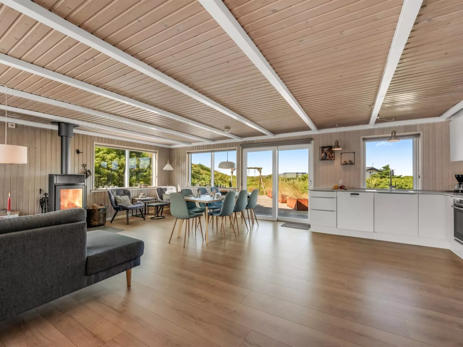 "Talia" -  from the sea-Binnen