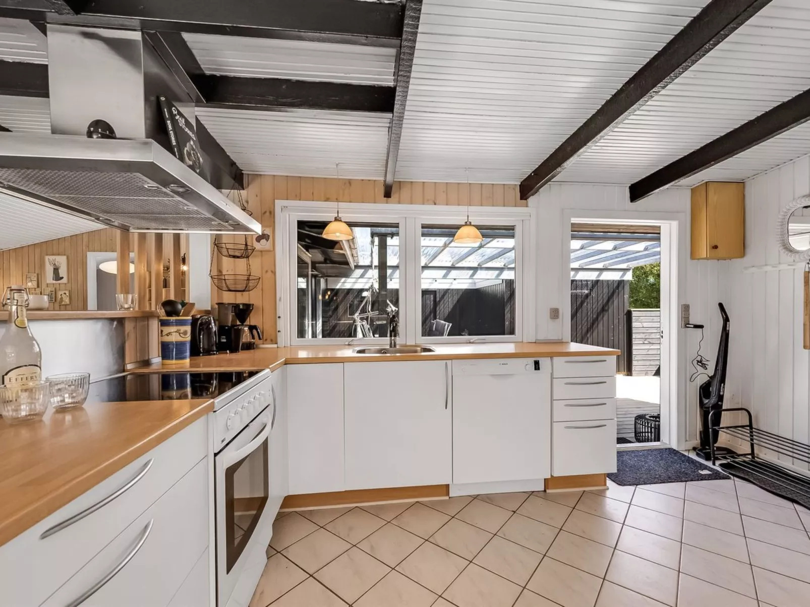 "Finne" - 800m from the sea-Binnen